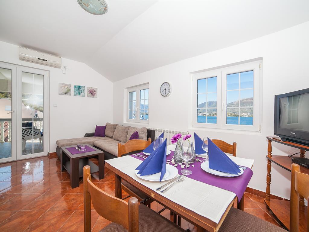 Apartments Elena Тиват Экстерьер фото