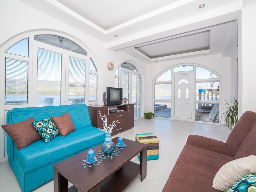 Apartments Elena Тиват Экстерьер фото