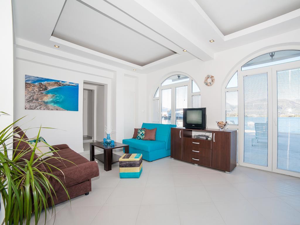 Apartments Elena Тиват Экстерьер фото