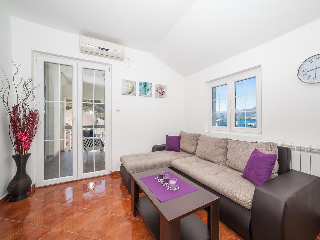 Apartments Elena Тиват Экстерьер фото